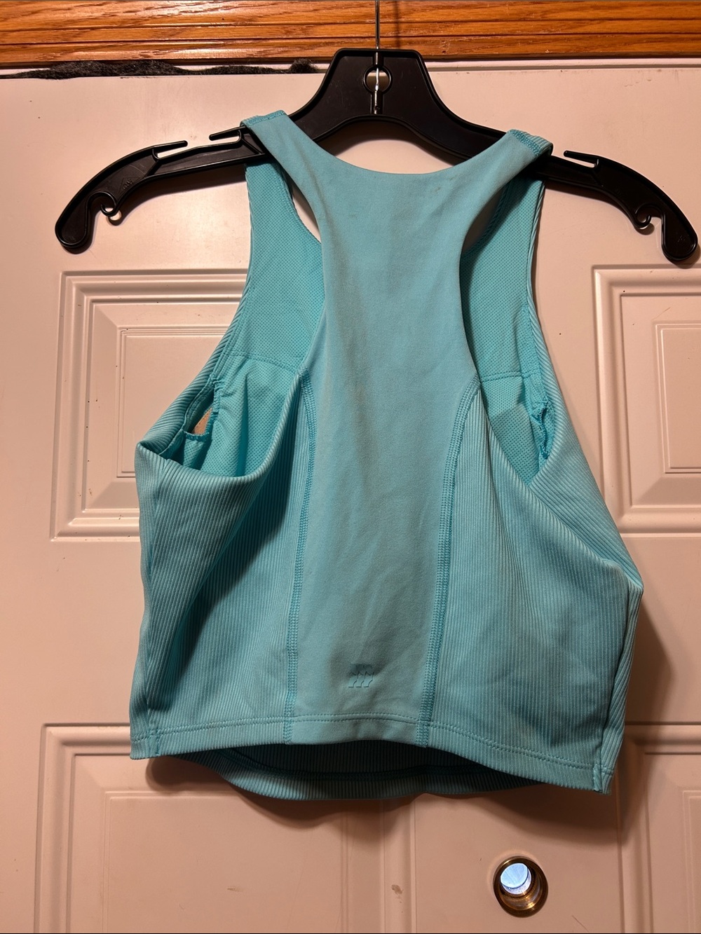 Light Blue Ribbed Cropped Tank Top M - Picture 2 of 3